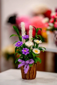 Kompozycja florystyczna "Rustyczny Urok"