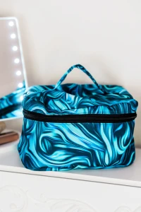 Kosmetyczka Kuferek z Motywem Niebieskich Fal